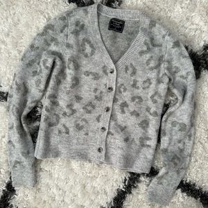 Abercrombie & Fitch Cardigan - Small